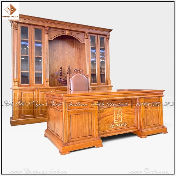 Bàn Làm Việc Khắc Logo Riêng Tạo Dấu Ấn Cho Doanh Nghiệp 