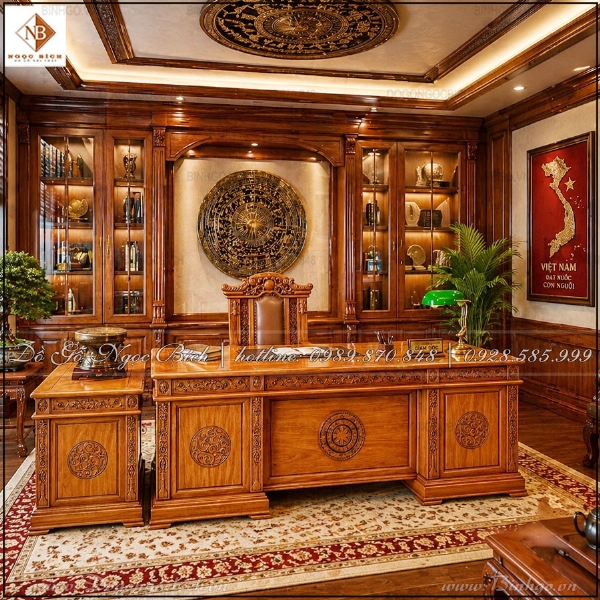 Bàn làm việc Chủ tịch gỗ Gõ Đỏ kích thước 2m2 phong cách Á Đông 