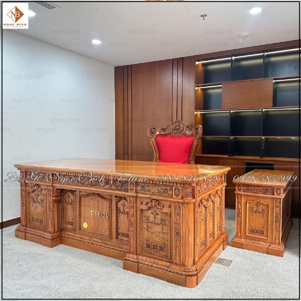Bộ bàn ghế Giám Đốc khắc logo công ty