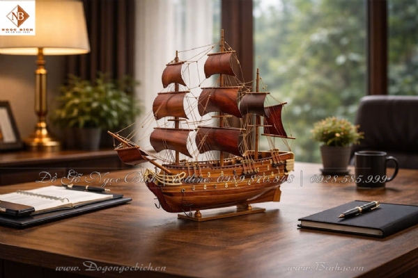 Mẫu Thuyền buồm phong thủy gỗ Hương trang trí bàn làm việc
