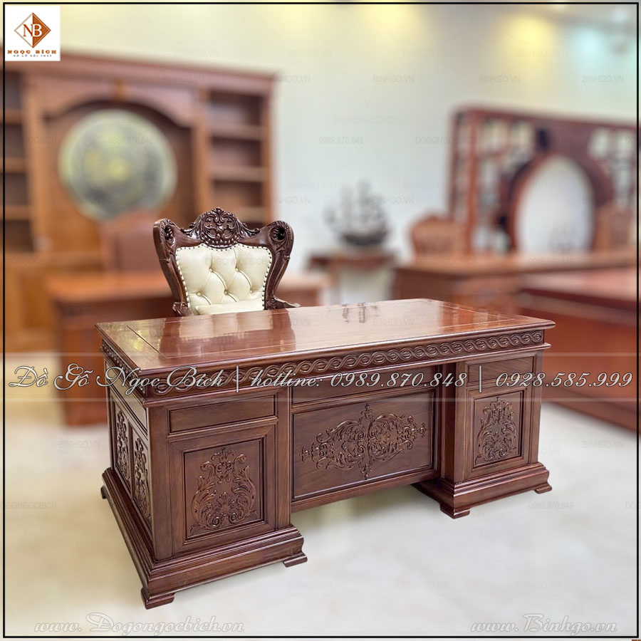 Bộ sản phẩm được làm từ chất liệu gỗ gõ đỏ bền vững theo thời gian