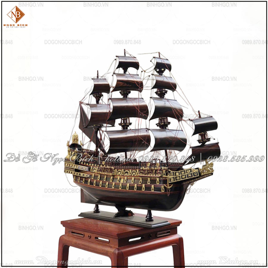 Thuyen-Sovereign-Of-The-Sea-go-mun-dai-100cm.jpg